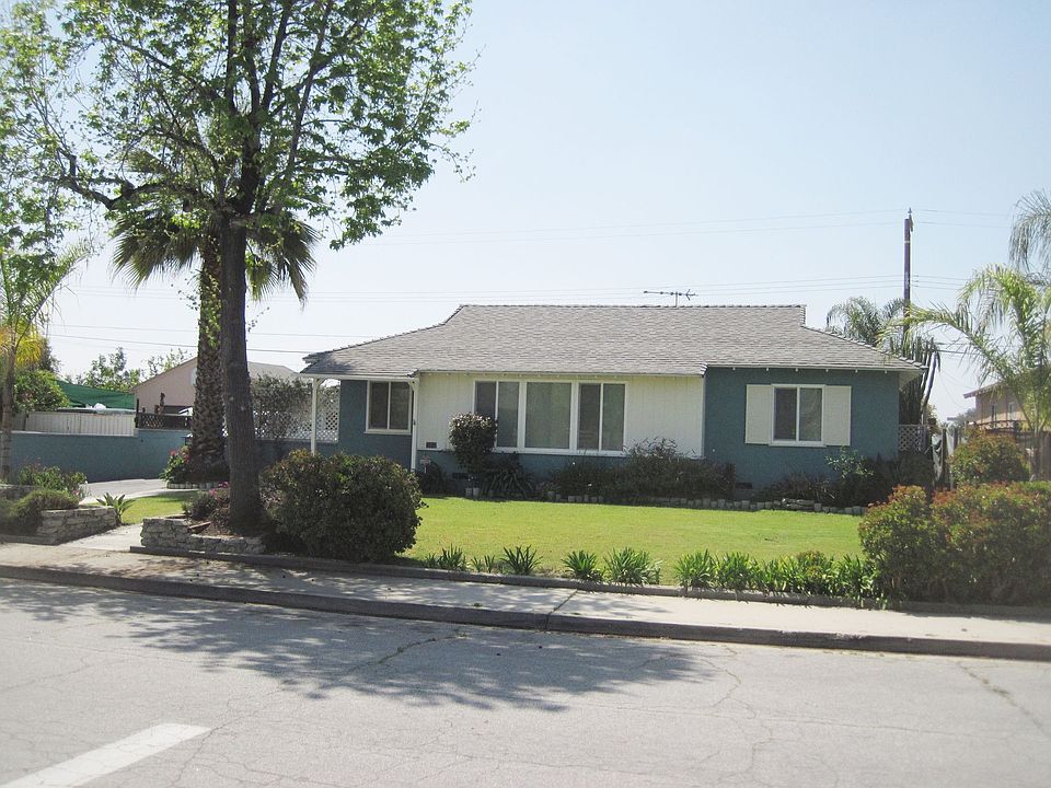 Front Street View