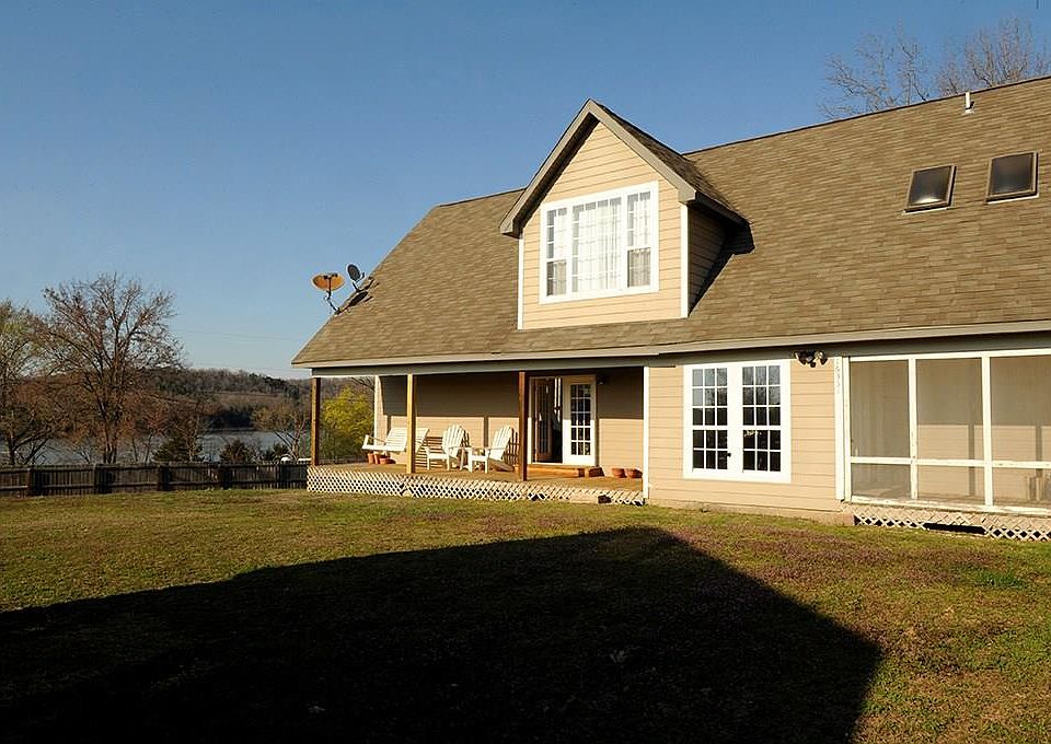 1st image of 16351 Rockford Cir