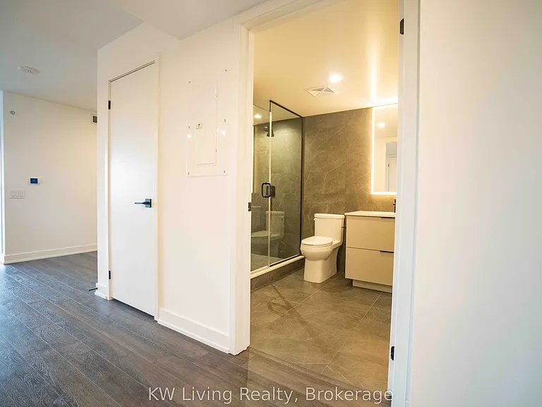 609 Sherbourne St #1105 — Photo 8