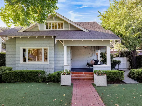 409 E Valerio St, Santa Barbara, CA 93101