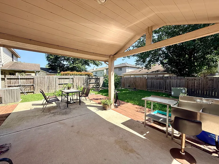 15106 Blue Creek Ranch Dr — Photo 23