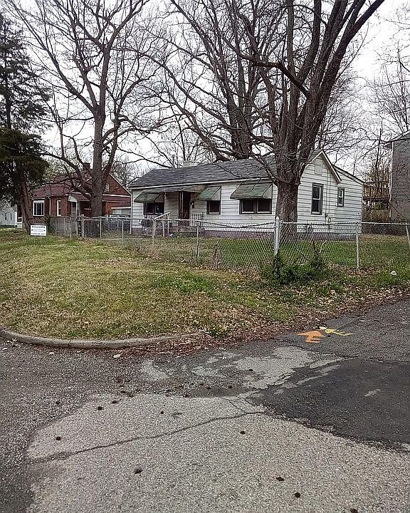 1st image of 3815 Duncan St