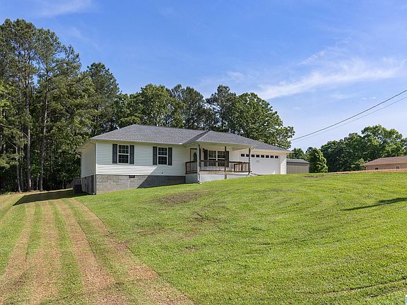 3rd image of 522 Sunrise Cir