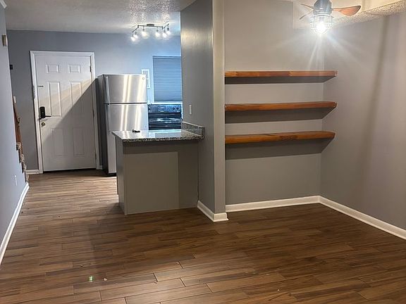 5th image of 4933 Cotton Row NW