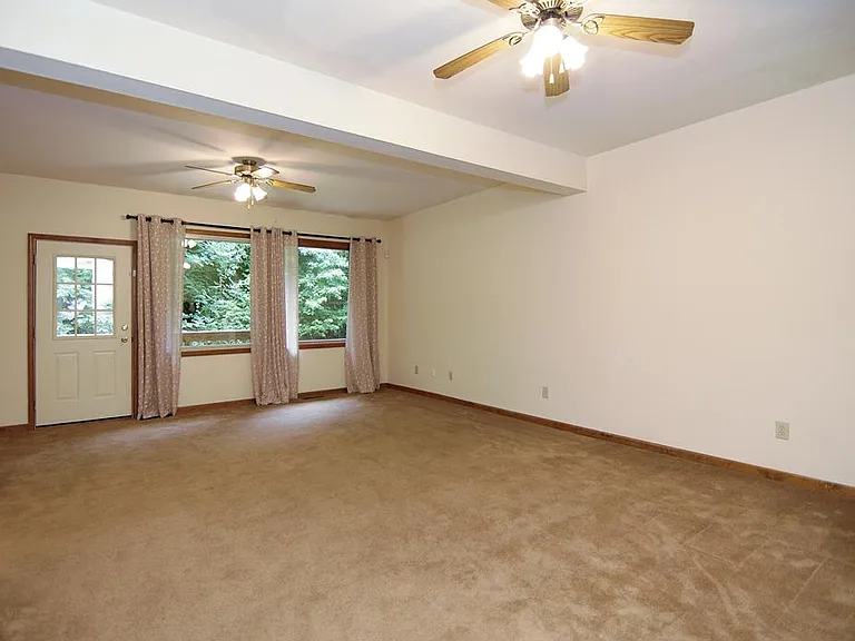 2020 Benton Rd #A — Photo 5
