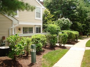 342 Greenbriar Dr UNIT 5, Union, NJ 07083