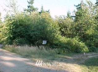 715 Tiedman Rd SW, Lakebay, WA 98349