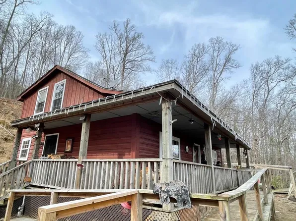 3047 Millstone Rd, Woodlawn, VA 24381