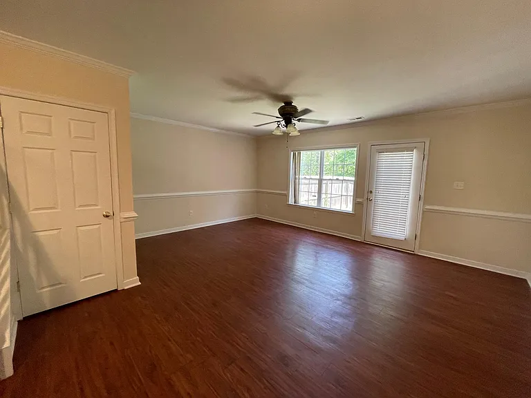 4017 Trisha Trl — Photo 12
