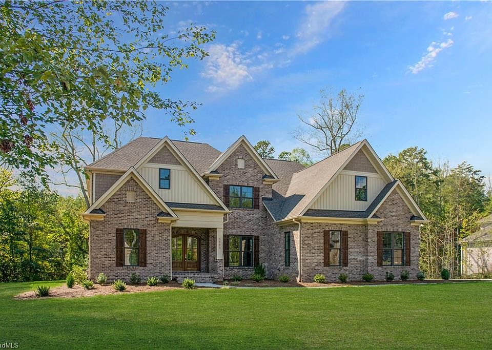 1st image of 8211 Pyramid Dr