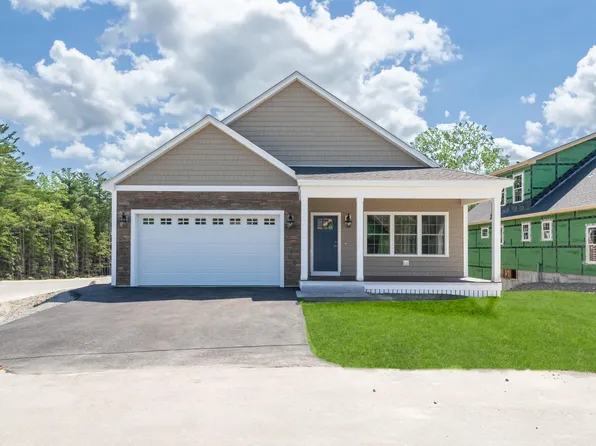 50 Mulberry Commons #17, Epping, NH 03042