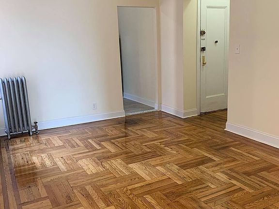 2nd image of 773 44th St #C1