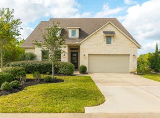 10 Fringetree Bark Ct, Tomball, TX 77375