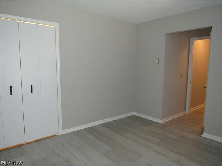 7155 Auburn Rd — Photo 16
