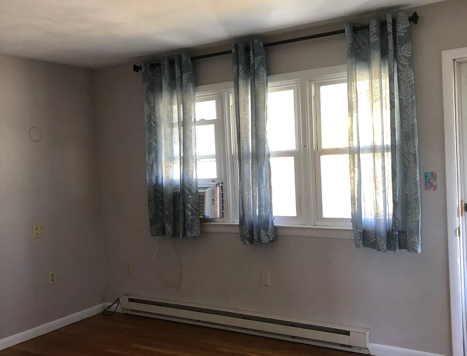 1 bed, $1,100 — Photo 3