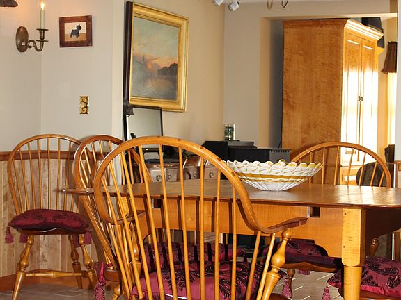 4th image of 10 58th St