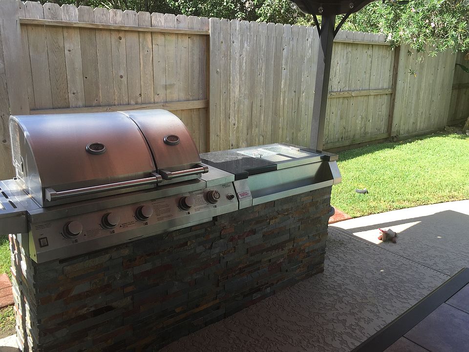 Outdoor Custom Grill