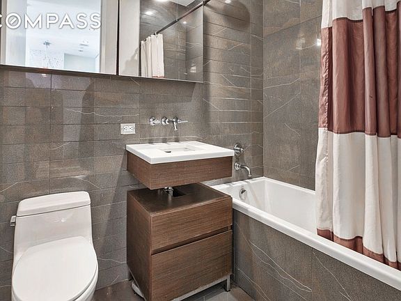 4th image of 80 Metropolitan Ave #3J