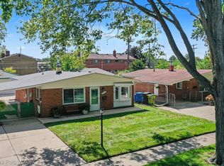 29364 Shirley Ave, Madison Heights, MI 48071