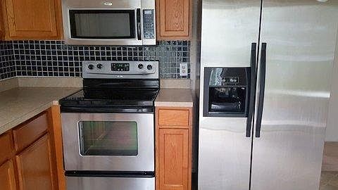 5th image of 3110 Bolgos Cir
