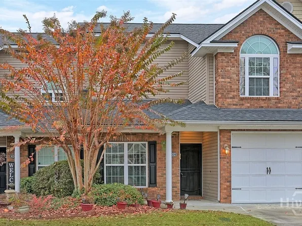 402 Kendal Court #402, Savannah, GA 31419