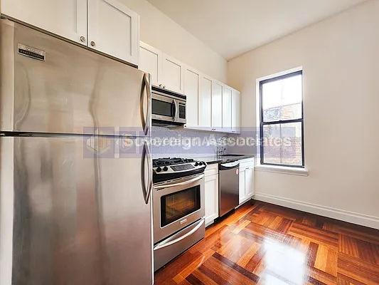 Rented by Sovereign Associates | media 4