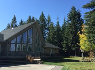 23020 E Bearz Ln, Newman Lake, WA 99025