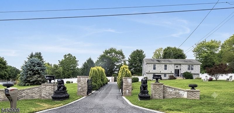 1st image of 146 Changewater Rd