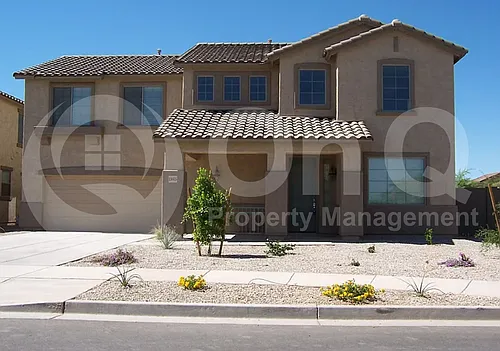 19605 E Carriage Way Photo 1