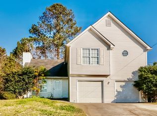 10370 Irongate Ln, Jonesboro, GA 30238