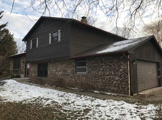 1011 N Delany Rd, Gurnee, IL 60031