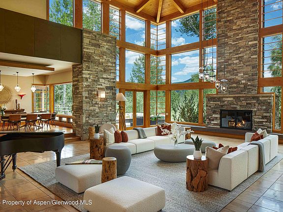 4th image of 300 Eagle Pines Dr