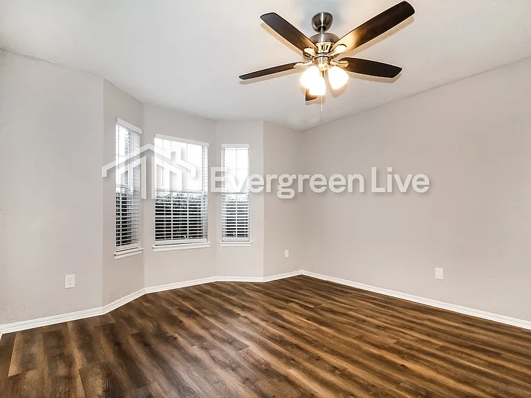 2607 Lonnie Ln — Photo 8