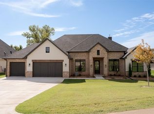 396 Old Creek Rd, Edmond, OK 73034