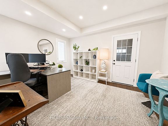 5th image of 114 Zachary Pl