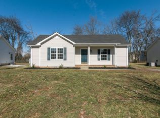 341 Erie Dr, Clarksville, TN 37040