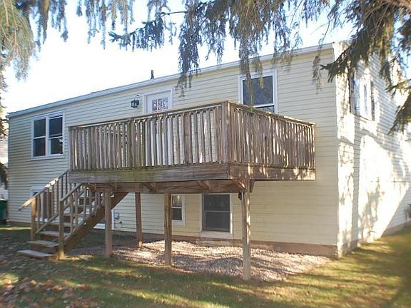 2nd image of 5 Heritage Cir