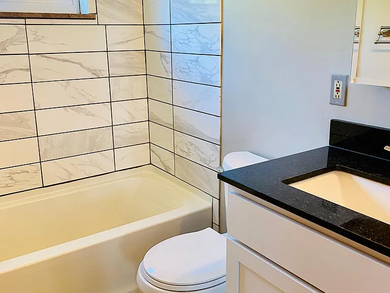 Brand New Luxury Bath