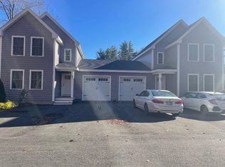 28 Campbell Dr #B, Hampton, NH 03842