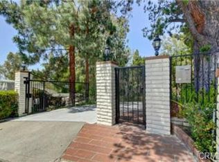 10271 Overhill Dr, Santa Ana, CA 92705