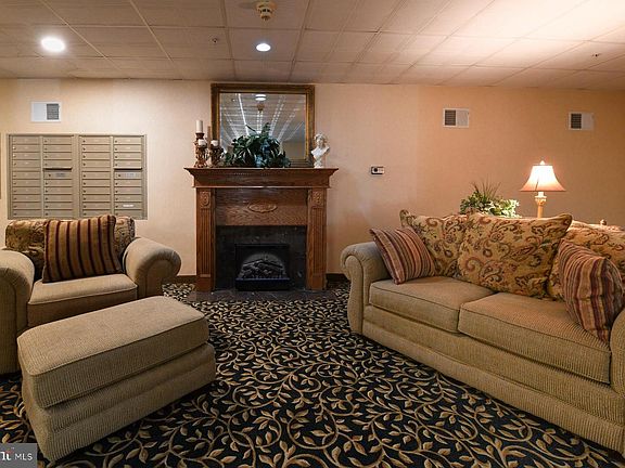 4th image of 100 Aura Rd APT 110