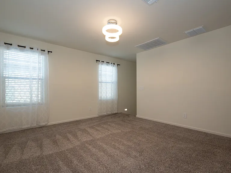 10410 W Robertson St — Photo 14
