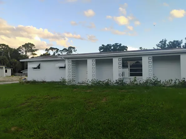 508 E Jasmine Rd, Lehigh Acres, FL 33936