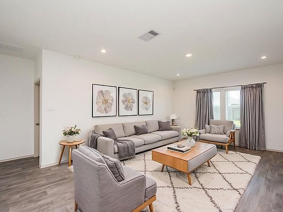 5th image of 1811 Laguna Way