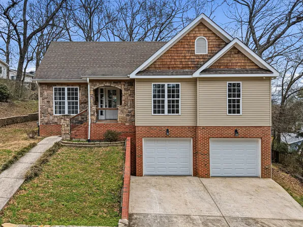 1312 Lynnhaven Cir, Hixson, TN 37343