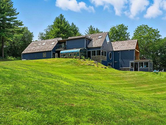 4th image of 367 Overlook Rd