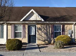 2741 Roosevelt Dr, Chambersburg, PA 17201