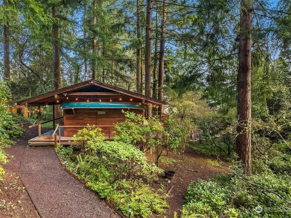 9200 SE 68th Street, Mercer Island, WA 98040
