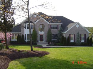 9 Little Ct, Manahawkin, NJ 08050