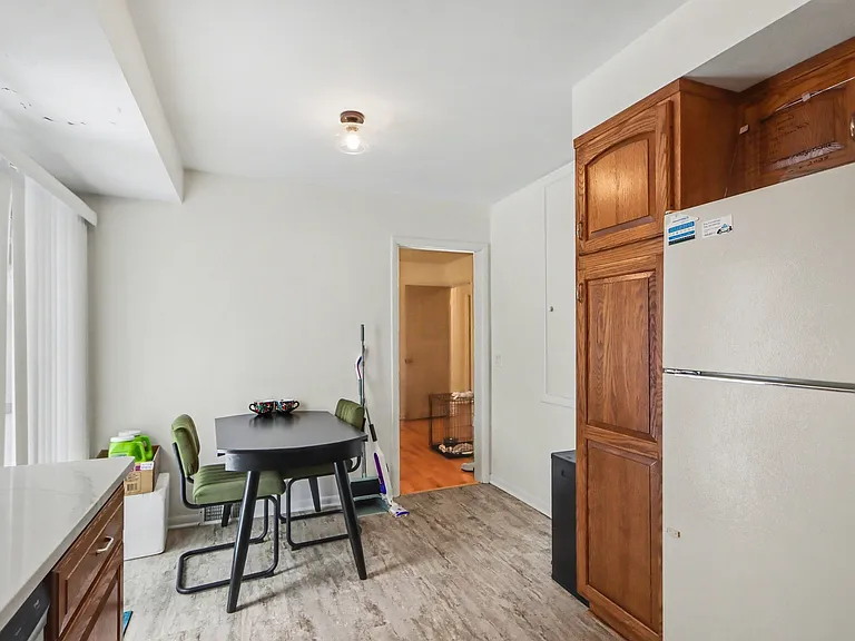 3728 Canterbury Ave — Photo 5